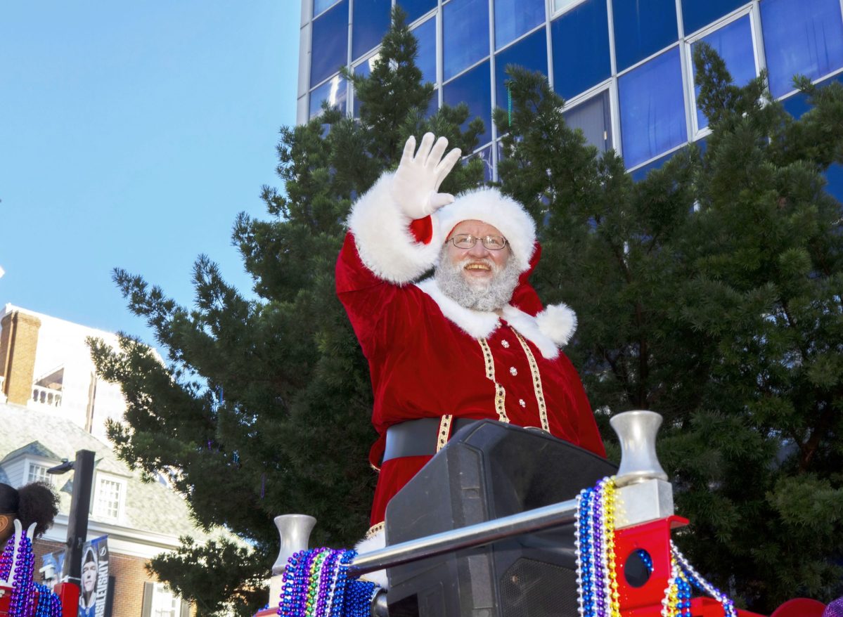 A Santa parade takes over downtown Tampa this weekend